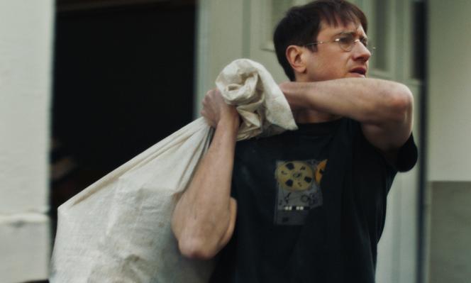 Bastien Bouillon (Paul Marquet) dans « A pied d’œuvre », de Valérie Donzelli.