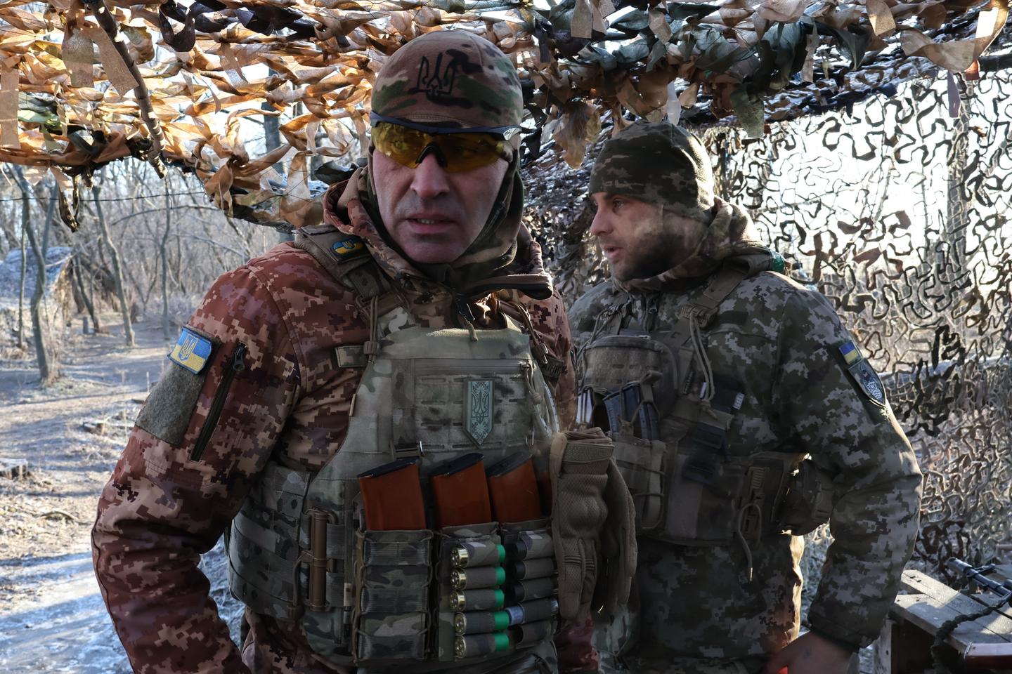 Comment l’armée ukrainienne parvient à tenir tête à la Russie : « Etre encore là quatre ans après l’attaque est une victoire »