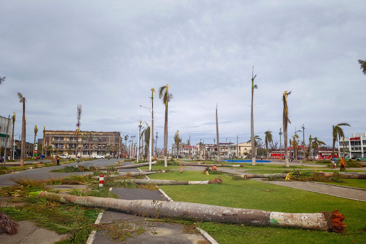 Cyclone Gezani slams Madagascar, killing at least 20