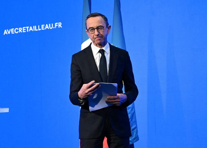 Bruno Retailleau annonce sa candidature à l’élection présidentielle de 2027, à Paris, le 12 février 2026.