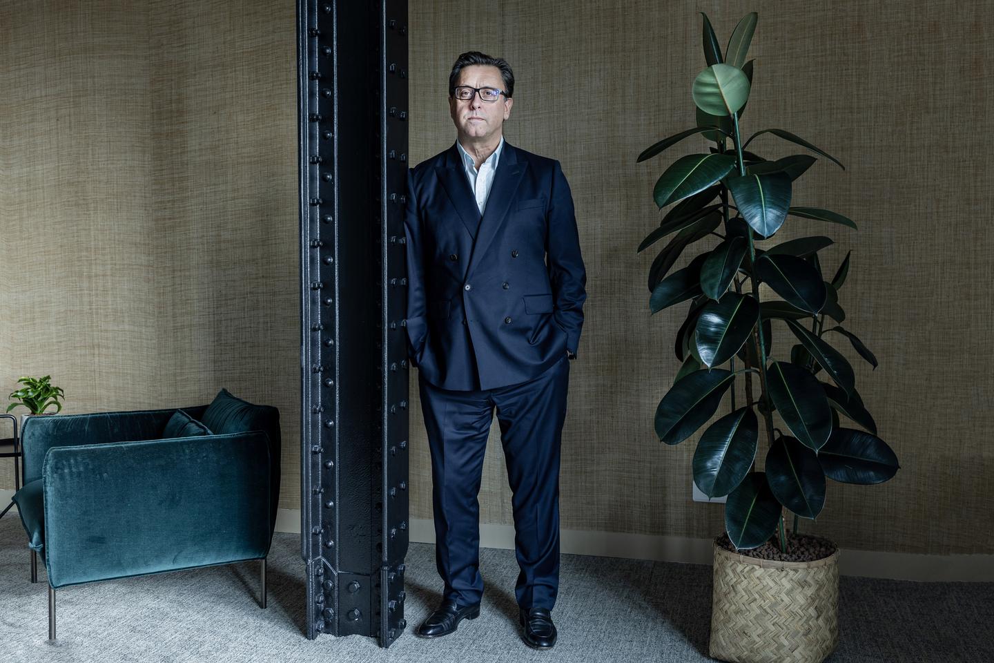 Le laboratoire Sanofi, menacé de relégation, évince son patron