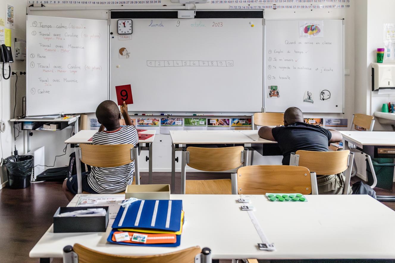 Autisme : la Haute Autorité de santé recommande une place centrale pour les parents dans le suivi des enfants