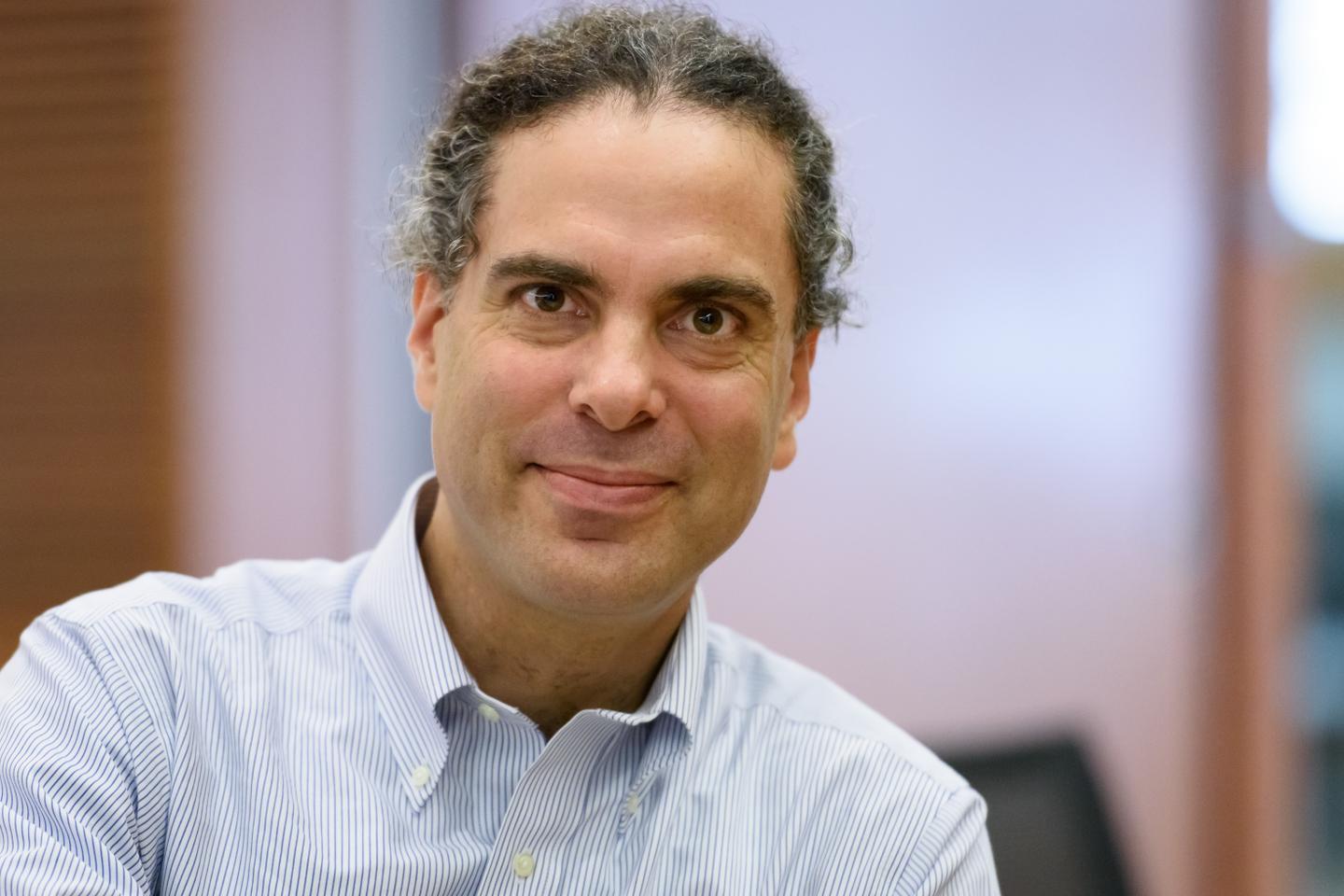 « On commercialise des médicaments dont les bénéfices n’ont pas été démontrés »