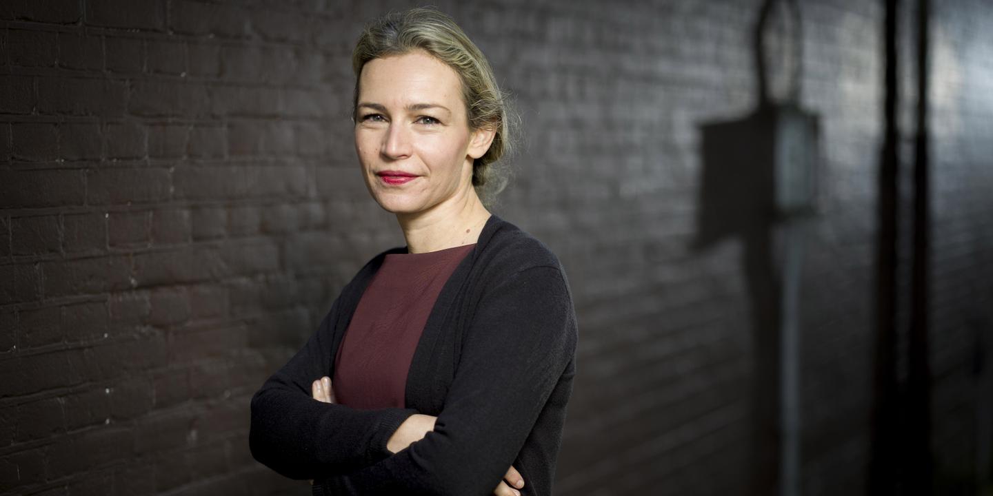 « Il faut renouer avec la lutte pour les Lumières » : la leçon inaugurale de la philosophe Lea Ypi au Collège de France