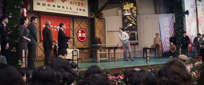 Timothée Chalamet (Marty Mauser), dans « Marty Supreme », de Josh Safdie.