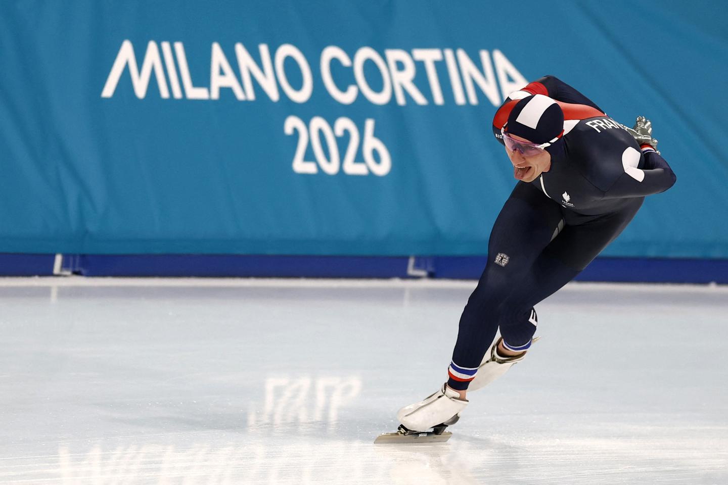 Patinage de vitesse aux JO 2026 : pour Timothy Loubineaud, une quatrième place au goût amer sur le 10 000 m