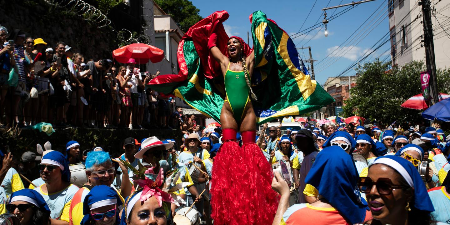 A Rio, le carnaval entre dans la danse du recyclage