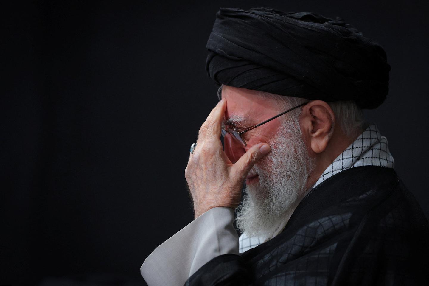 En Iran, l’ayatollah Ali Khamenei ou le crépuscule d’un tyran