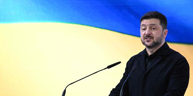 En Ukraine, Volodymyr Zelensky critiqué par le très populaire général Valeri Zaloujny