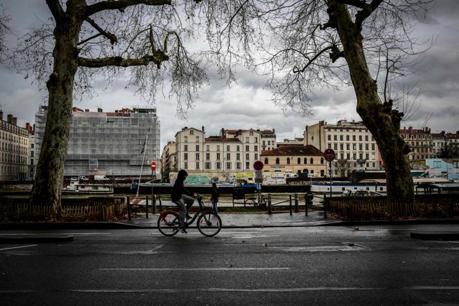 On the Fulchiron quay, in Lyon, on February 16, 2026, near the place where Quentin Deranque was rescued by firefighters.