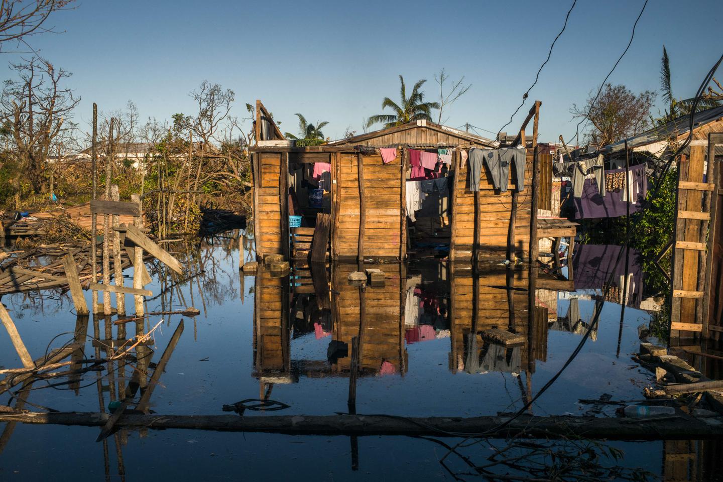A Madagascar, la ville de Tamatave, détruite à 80 %, se relève difficilement après le passage du cyclone Gezani