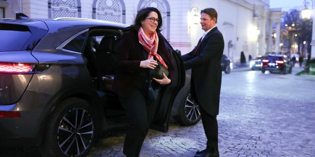 Aix-les-Bains: Ferrari e Beretti in scontro politico, futuro della città in gioco