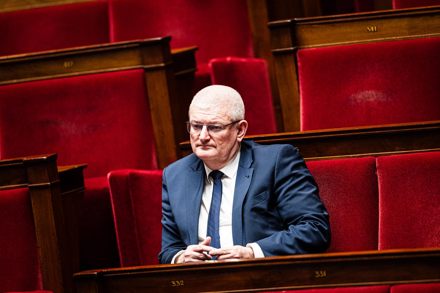 Fin de vie : les députés approuvent à nouveau la possibilité pour un malade de déléguer l’administration de la substance létale à un soignant Fin de vie : les députés approuvent à nouveau la possibilité pour un malade de déléguer l’administration de la substance létale à un soignant