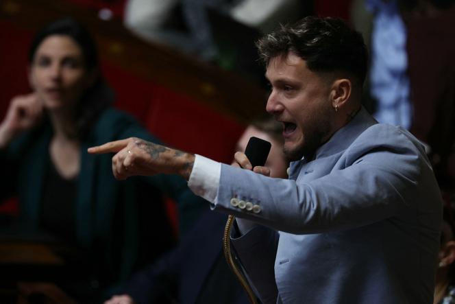 Raphaël Arnault, deputado por La France insoumise (LFI), na Assembleia Nacional, em Paris, 22 de janeiro de 2026. 