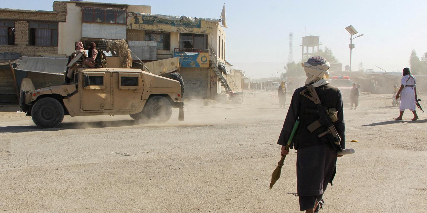 Le Pakistan frappe des camps « terroristes » en Afghanistan et cible un groupe affilié à l’EI