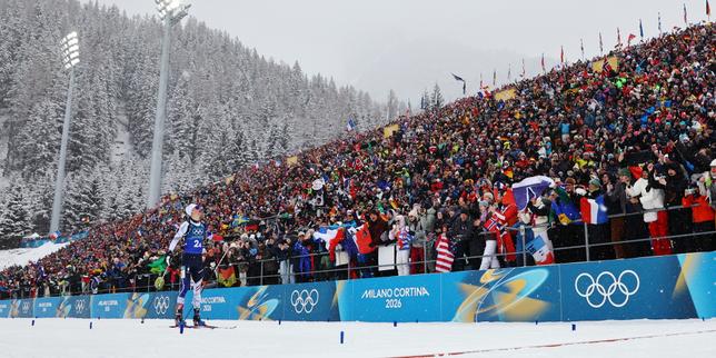 Biathlon aux JO 2026 : « On ne peut pas faire plus stressant, c’est pas possible », le triomphe du relais français vu des tribunes d’Anterselva