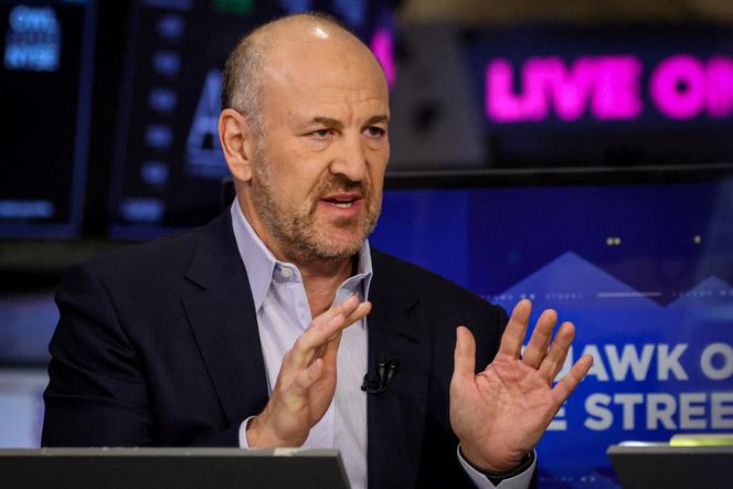 Craig Packer, directeur général de Blue Owl BDC, une société qui gère des fonds de dette privée s’exprime lors d’une interview avec CNBC sur le parquet de la Bourse de New York, le 19 novembre 2025. 