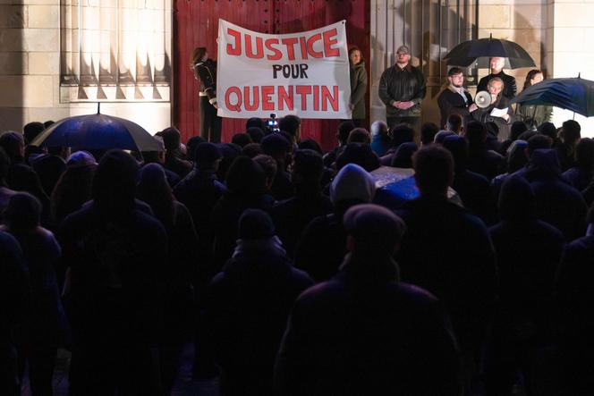 Tribute ceremony during a rally in support of Quentin Debranque, far-right sympathizer, in Nantes, February 18, 2026. 