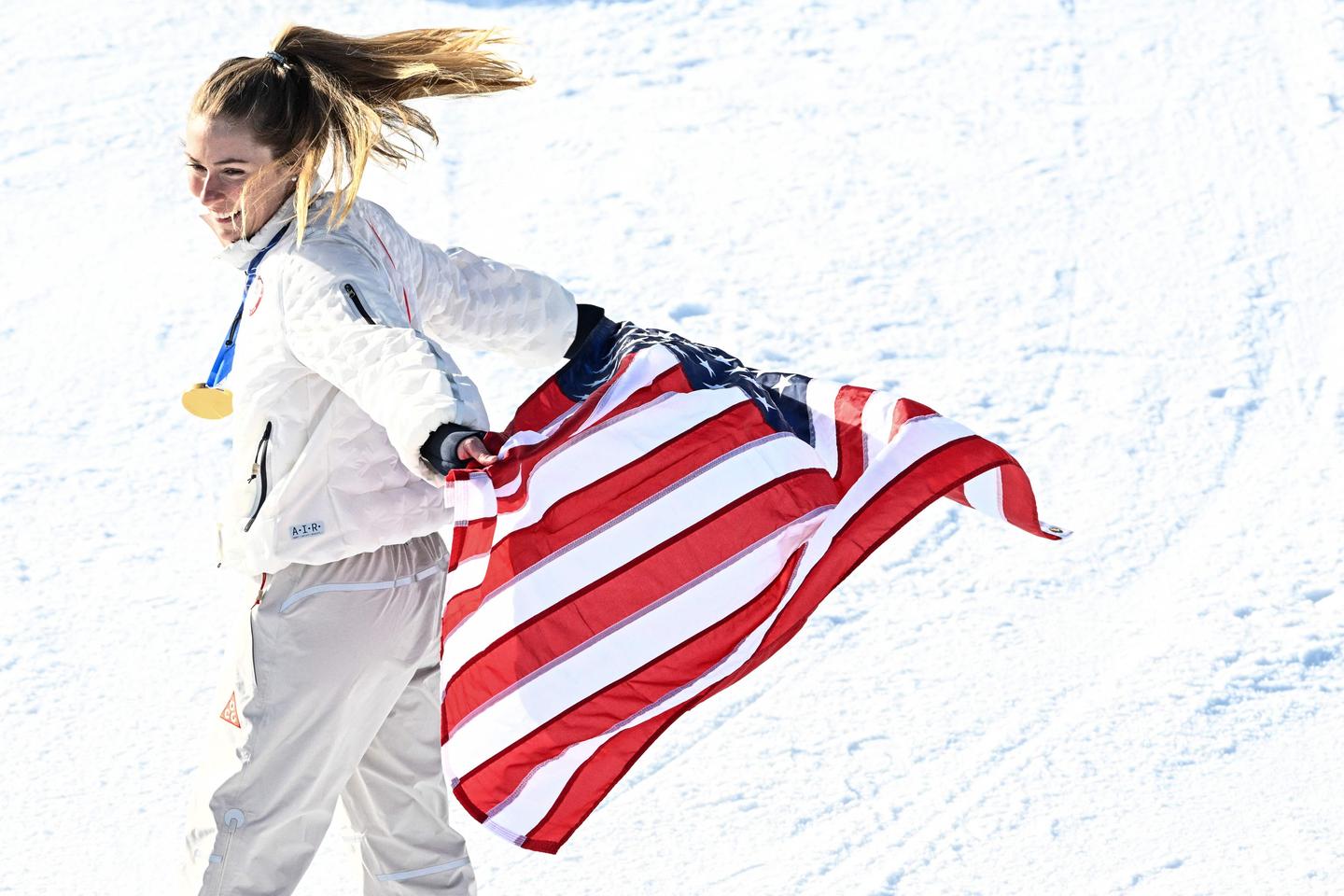 Ski alpin aux JO 2026 : Mikaela Shiffrin, sacrée sur le slalom, met fin à sa disette olympique