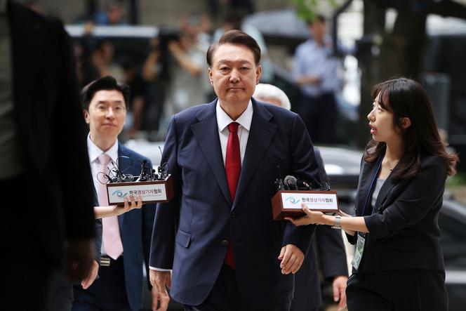 L’ex-président coréen, Yoon Suk Yeol, lors de son arrivée au tribunal à Seoul, en juillet&nbsp;2025.
