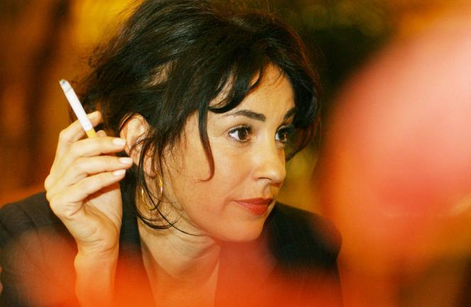 Béatrice Ardisson, no Hôtel Métropole Monte-Carlo, em Mônaco, 23 de abril de 2004.