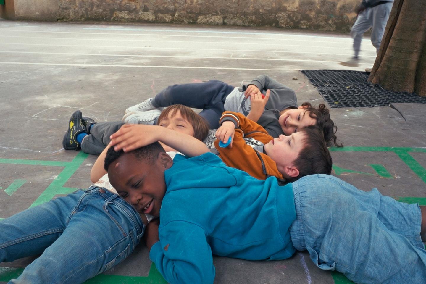 « Qu’est-ce qu’on va faire de toi ? », sur Arte.tv : un documentaire bouleversant sur la petite société des enfants « Qu’est-ce qu’on va faire de toi ? », sur Arte.tv : un documentaire bouleversant sur la petite société des enfants