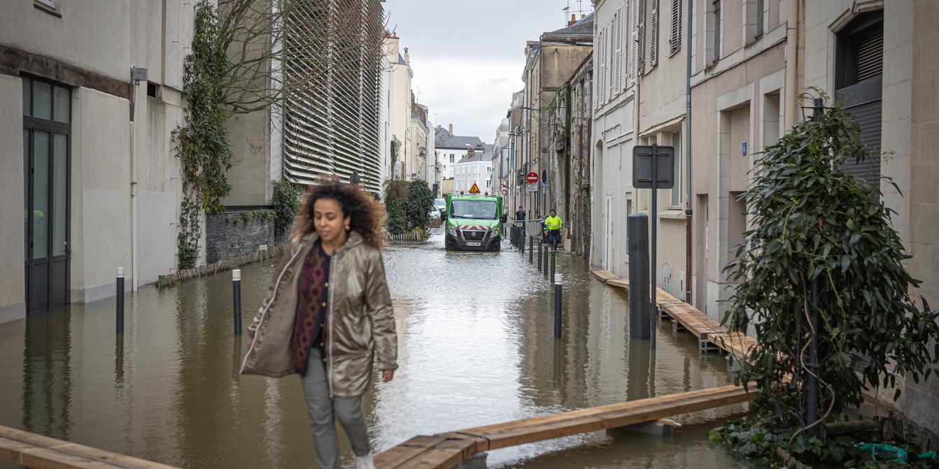 Angers voit le spectre de la crue de 1995 se rapprocher Kép