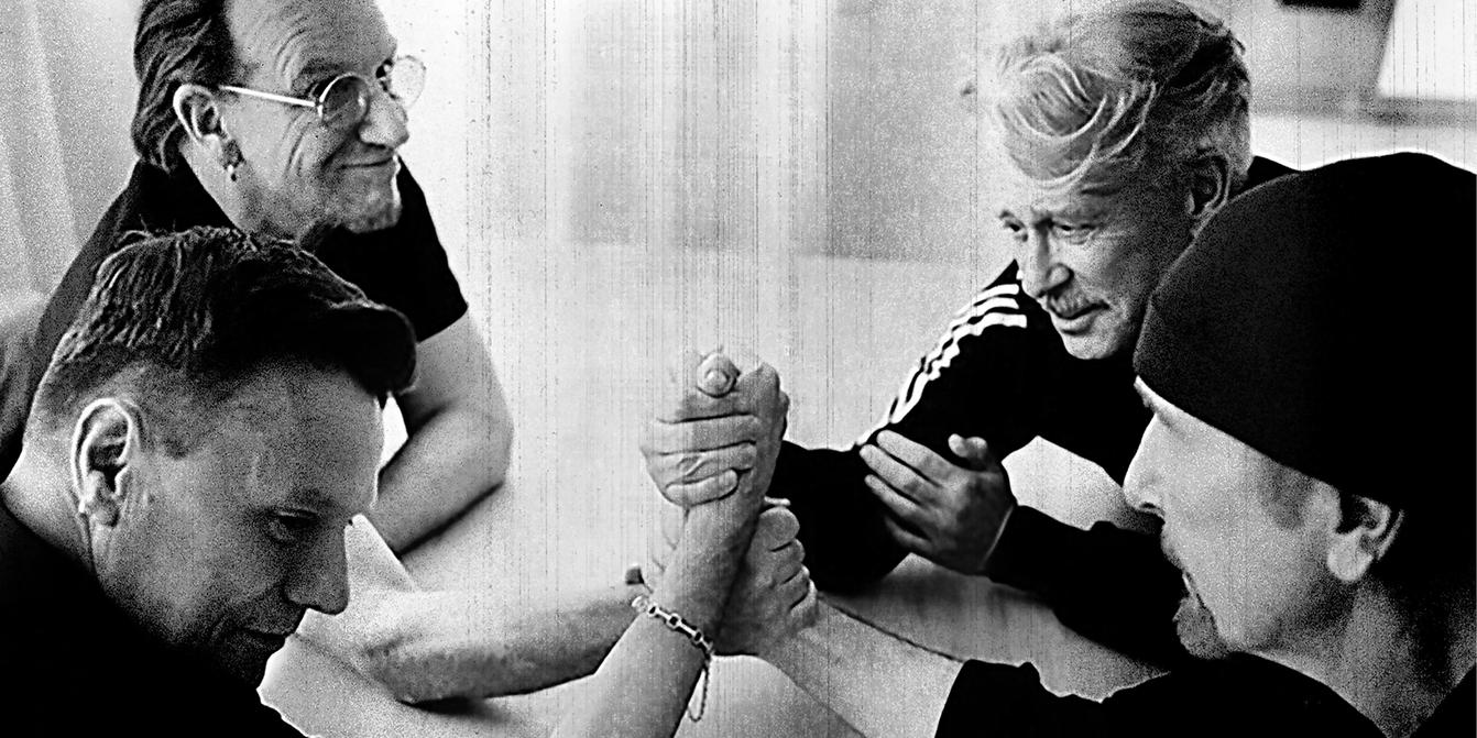 Avec « American Obituary », U2 repart au front Kép