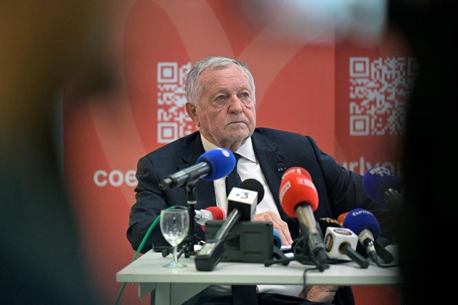 Jean-Michel Aulas, candidat à la mairie de Lyon, lors d’une conférence de presse de présentation du programme Cœur lyonnais, à Lyon, le 20 février 2026.