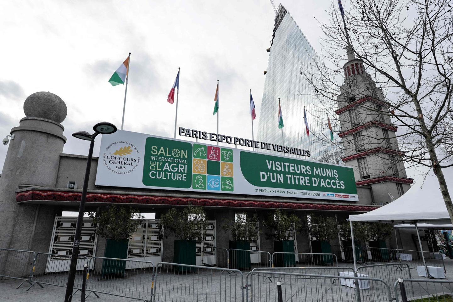 Au Salon de l’agriculture, l’exécutif attendu au tournant par les syndicats, relais de la colère agricole