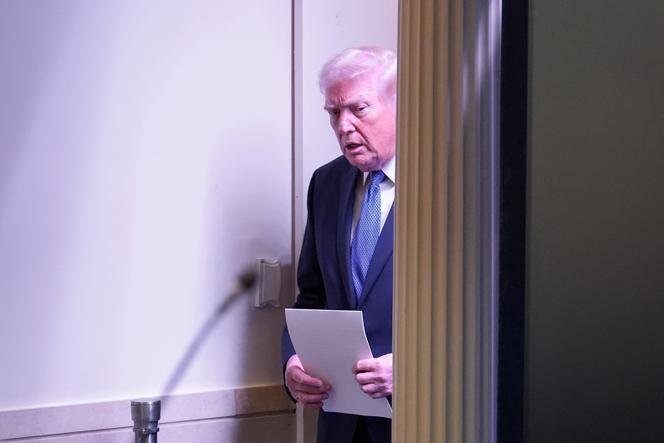 Donald Trump, avant une conférence de presse sur les droits de douane, à la Maison Blanche, à Washington, le 20 février 2026.