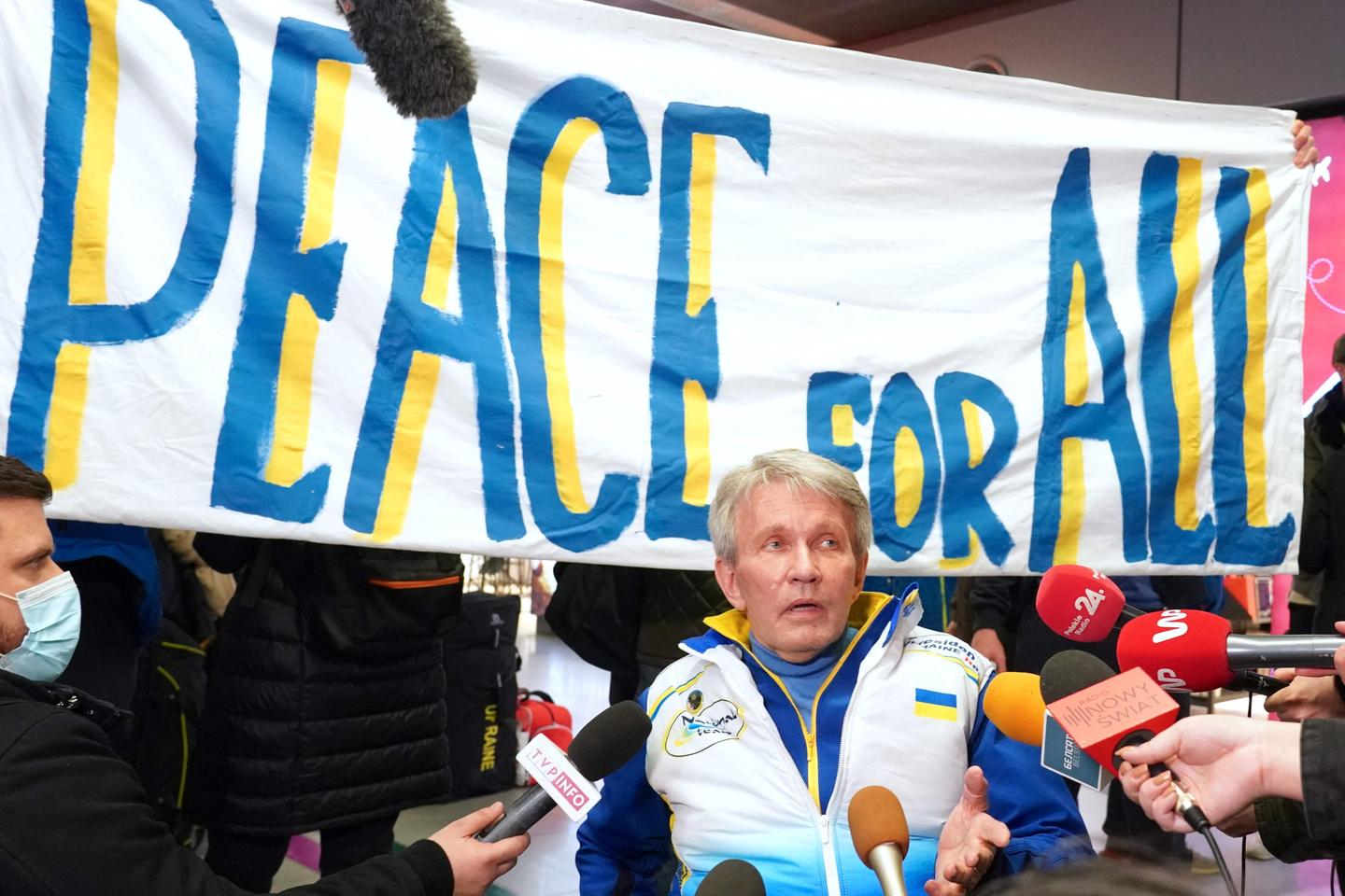 Ukraine Paralympics team to boycott opening ceremony over Russian flag decision