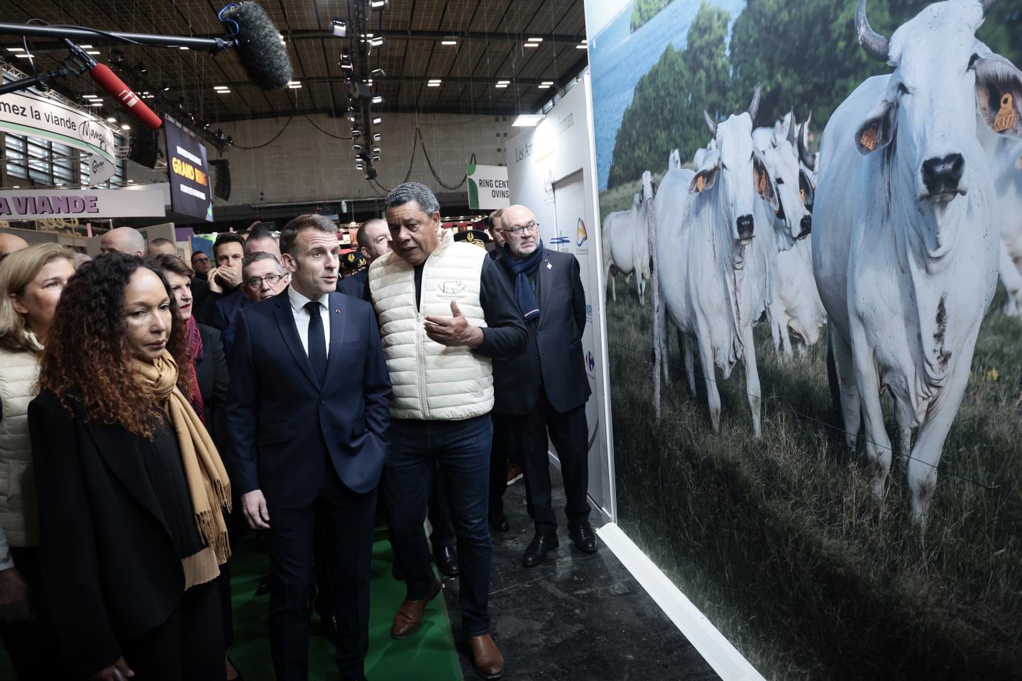 Salon de l’agriculture : après l’inauguration, Emmanuel Macron a reçu une délégation de la Coordination rurale