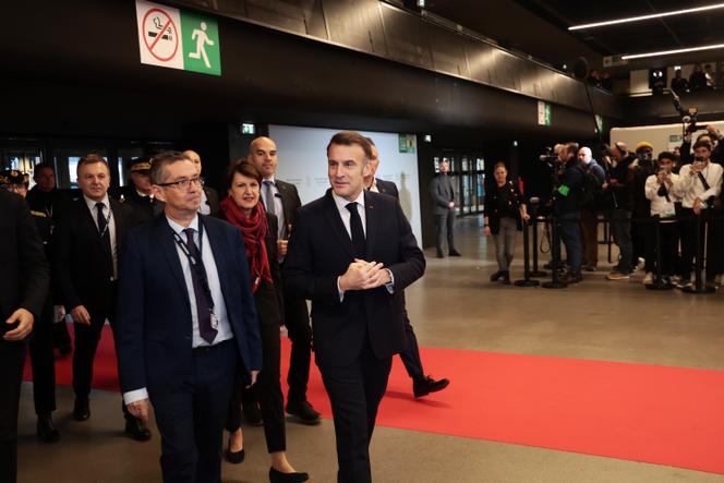 Le président de la République, Emmanuel Macron, à l’ouverture du Salon de l’agriculture, le 21 février 2026 à Paris.CYRIL BITTON/DIVERGENCE POUR « LE MONDE »