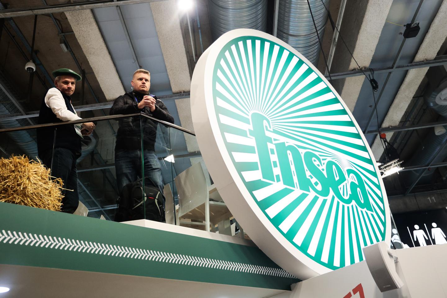 Municipales 2026 : les agriculteurs, parfois contestés, sont encore bien installés dans la démocratie locale Municipales 2026 : les agriculteurs, parfois contestés, sont encore bien installés dans la démocratie locale