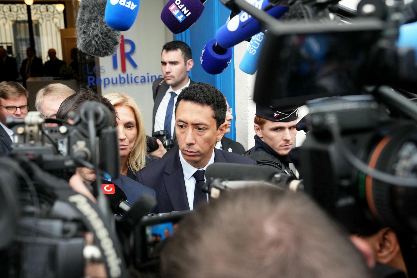 Municipales à La Celle-Saint-Cloud : Michel Aubouin renvoie Othman Nasrou à ses origines