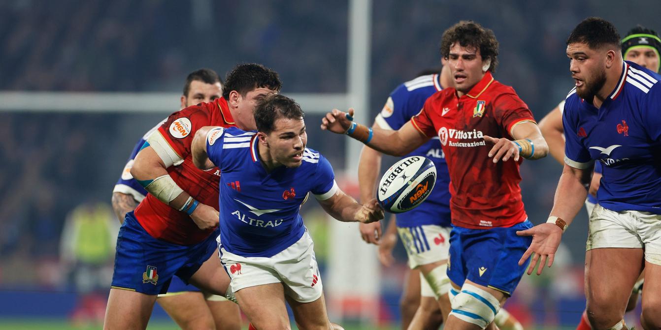 France-Italie : « moins flamboyant », le XV de France trouve de nouvelles solutions et reste invaincu dans le Tournoi des six nations Kép