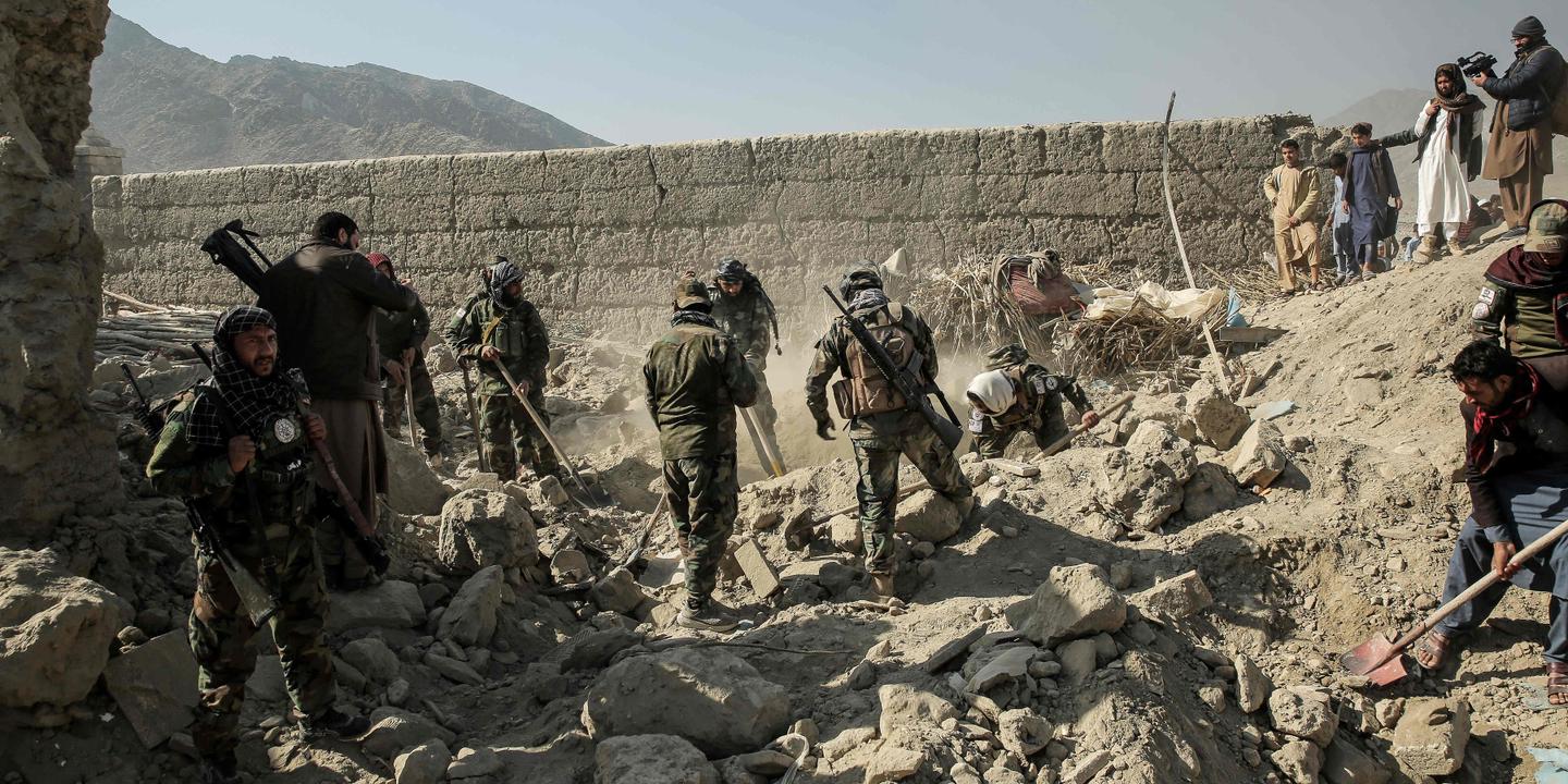 Le Pakistan déclare une « guerre ouverte » à l’Afghanistan après des frappes meurtrières entre les deux pays