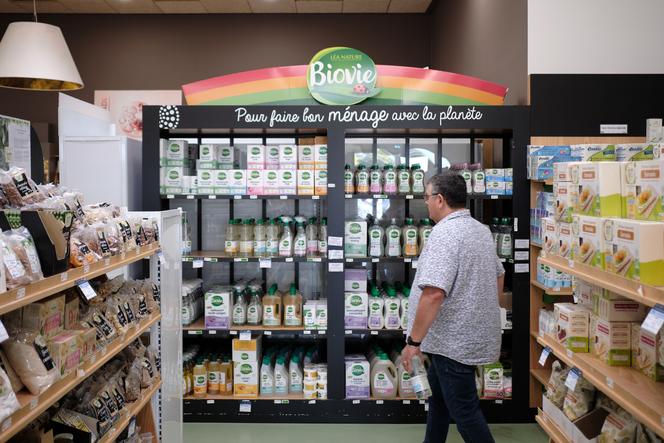 Dans une boutique proposant ses propres produits bio à la vente, à Périgny (Val-de-Marne), le 18&nbsp;septembre&nbsp;2024.