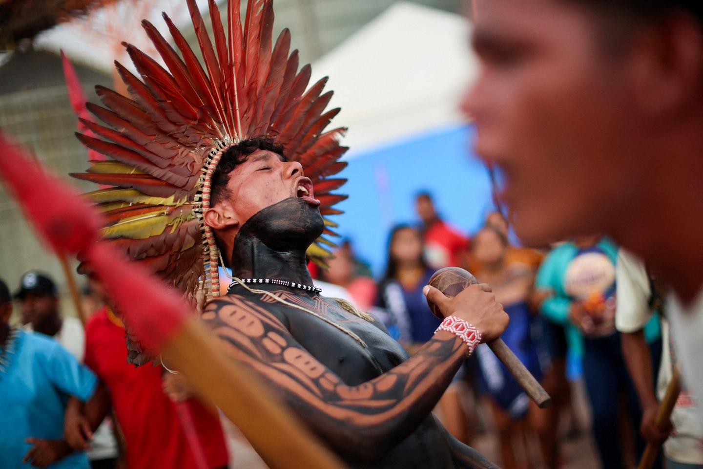 Au Brésil, les peuples amazoniens mobilisés contre les projets d’infrastructures obtiennent une victoire