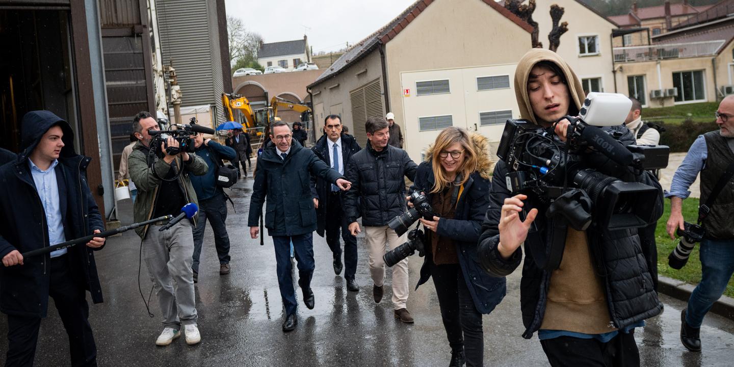 Municipales : LR mise sur son maillage local pour rester la première force politique