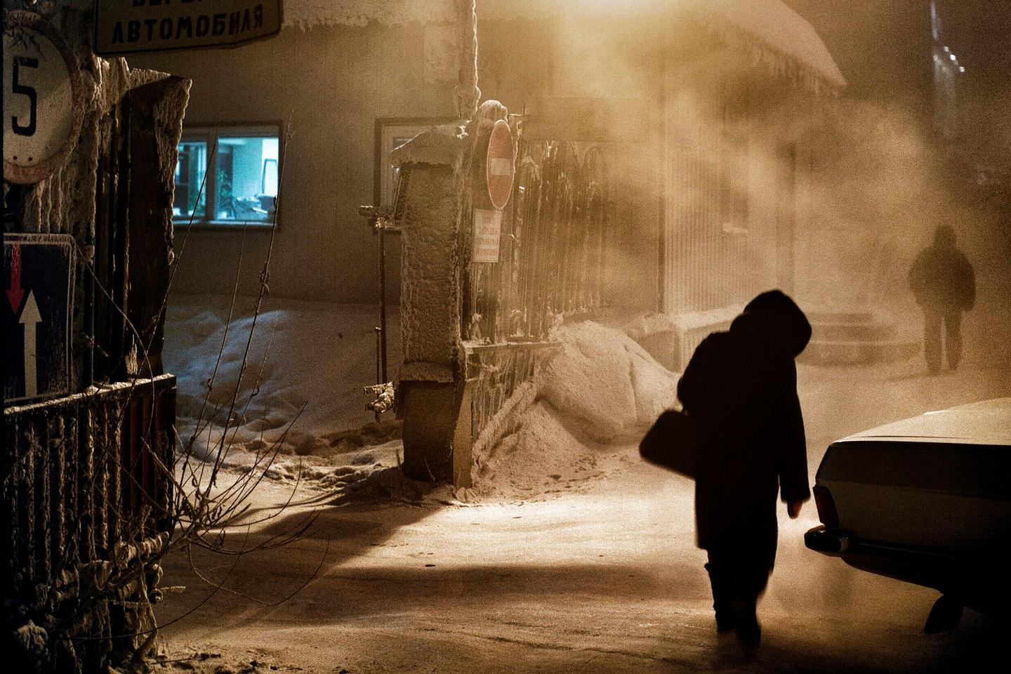 Le vrai-faux polar « Retour à Ostrog », de Sacha Filipenko, brosse le décapant paysage d’un arrière-pays russe où tous sont corrompus – hormis l’idiot du village