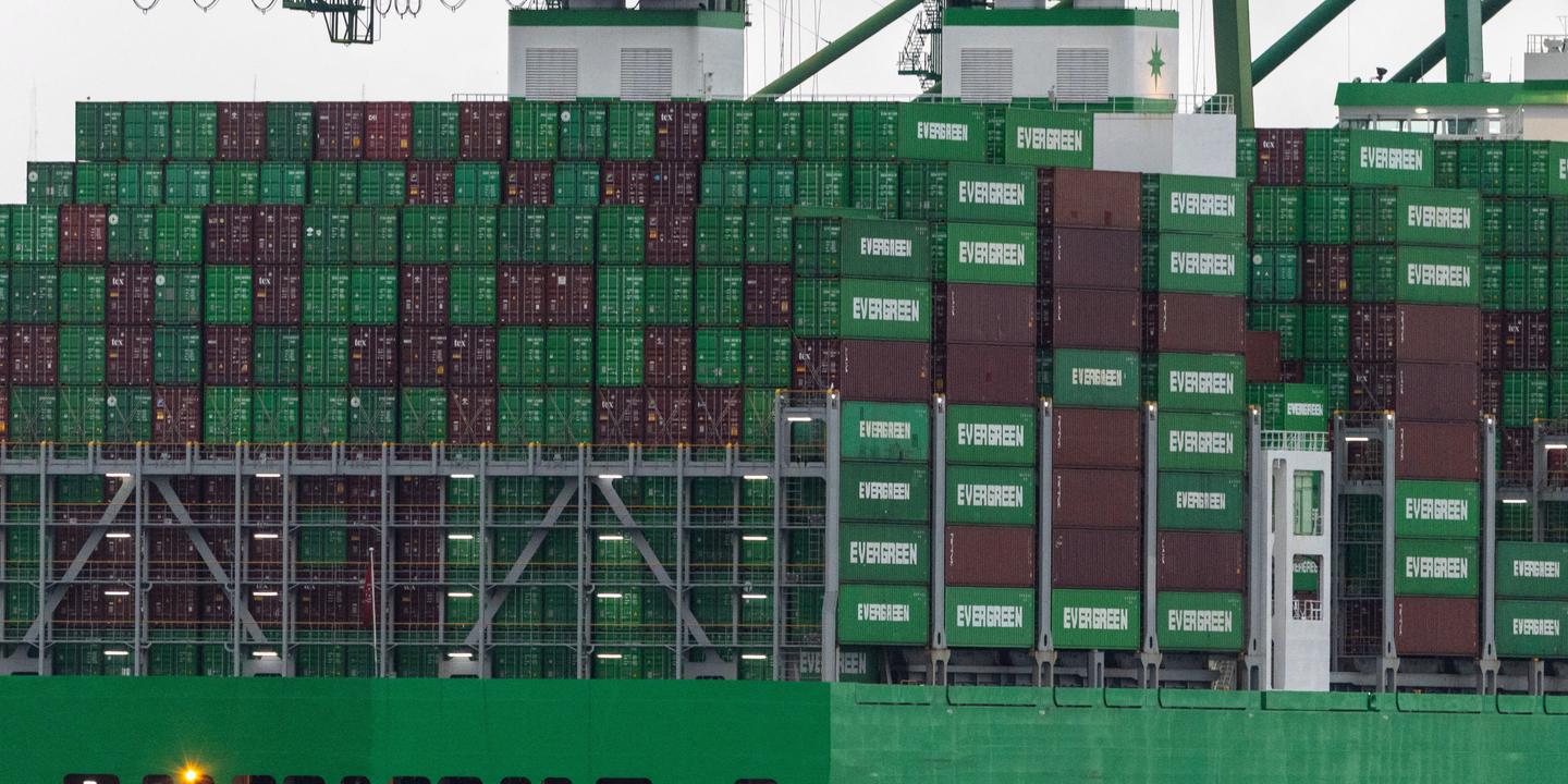 Droits de douane américains : un juge ordonne à l’administration Trump d’arrêter de collecter les taxes annulées
