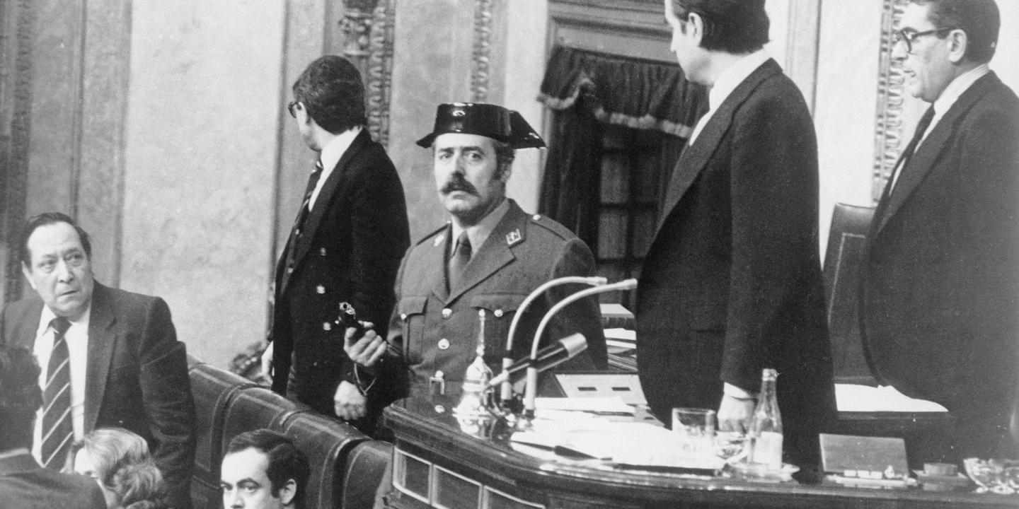 Antonio Tejero, auteur du putsch raté en 1981 en Espagne, est mort le jour même où les documents classifiés sur le coup d’Etat ont été rendus publics
