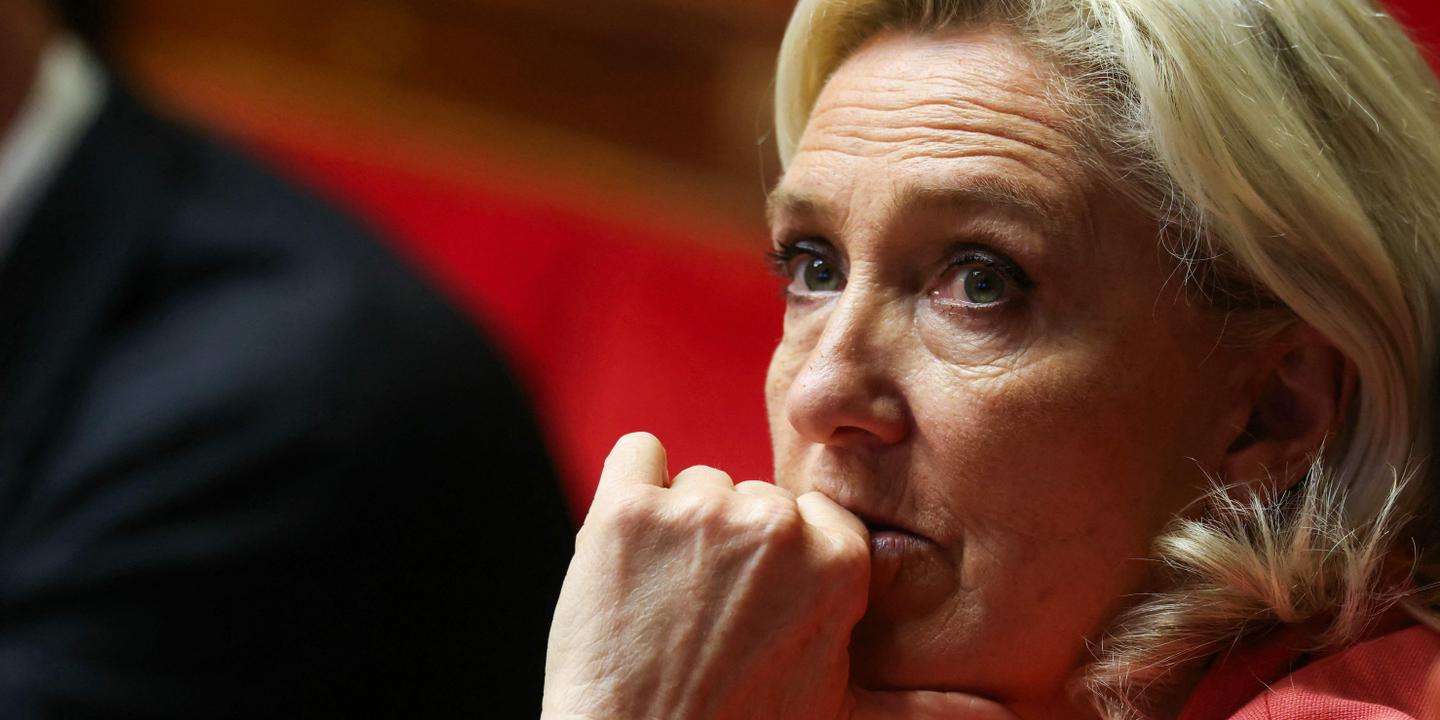 Marine Le Pen évoque son éventuelle inéligibilité et critique Mélenchon