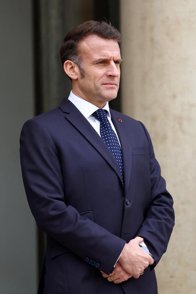 Le président français, Emmanuel Macron, devant à l’Elysée, à Paris, le 27&nbsp;février 2026. 