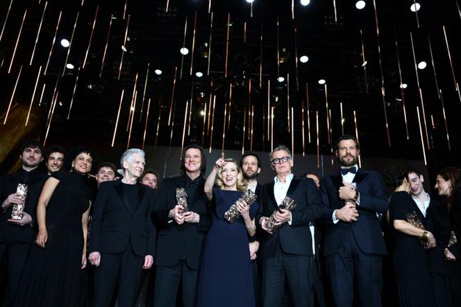 David Cronenberg, Jim Carrey, Léa Drucker, Franck Dubosc e Laurent Lafitte, durante a cerimônia dos Césars, em Paris, 26 de fevereiro de 2026.
