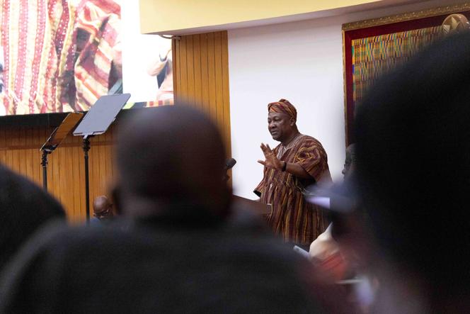 John Dramani Mahama, président ghanéen, devant le Parlement, à Accra, le 27 février 2026.