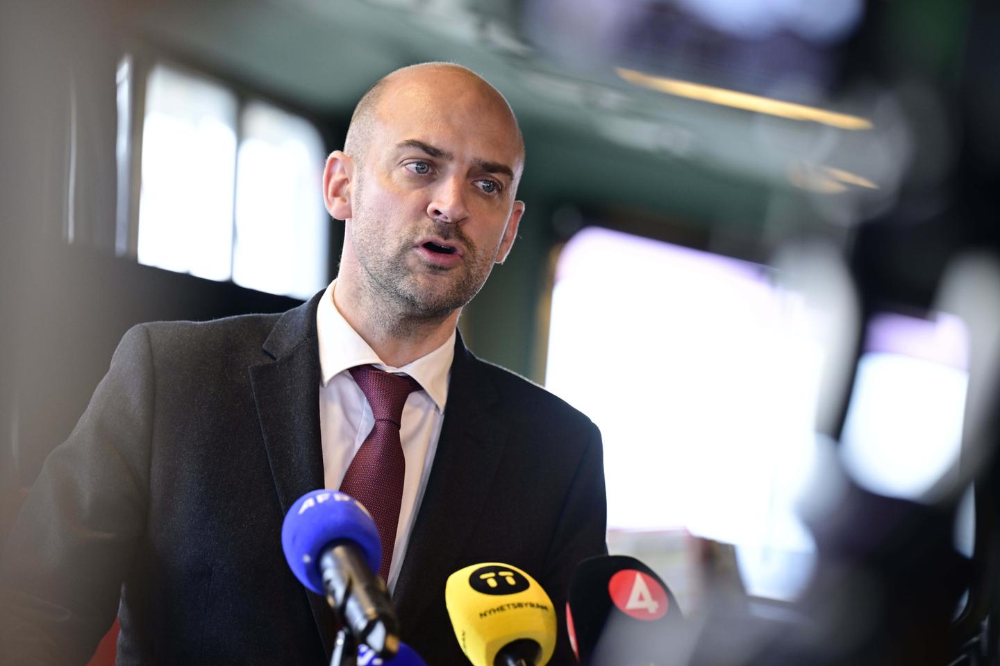 Sweden confirms that drone near French aircraft carrier was Russian