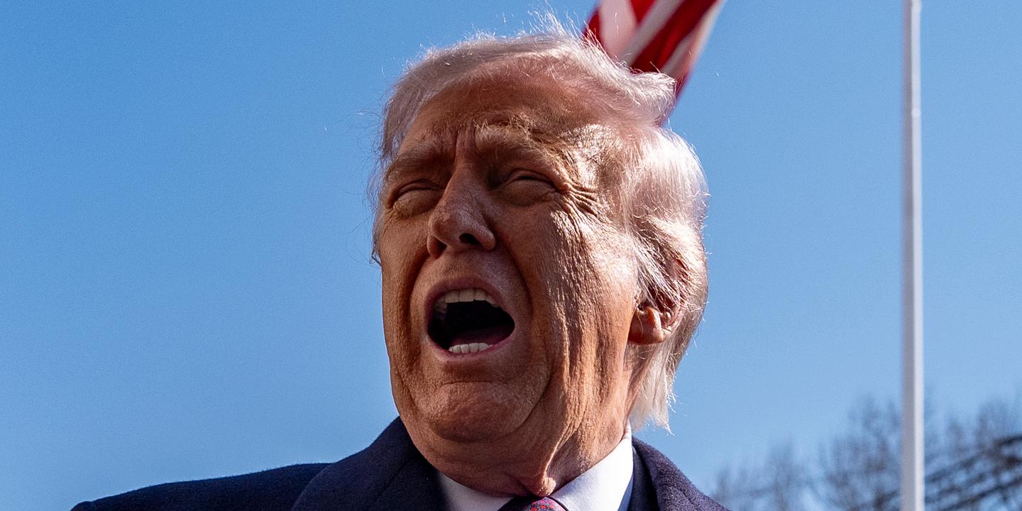 Tensions Iran-États-Unis : Trump exprime son mécontentement, les pourparlers se poursuivent